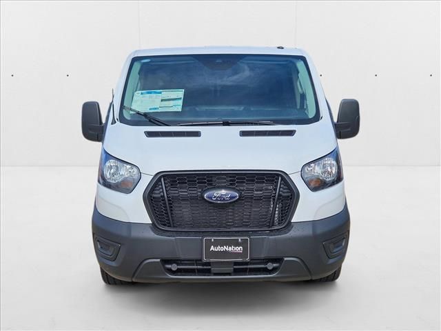 2025 Ford Transit Base