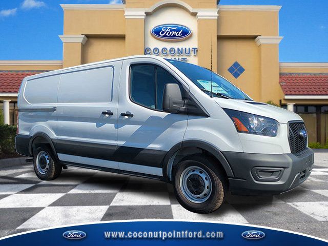2025 Ford Transit Base