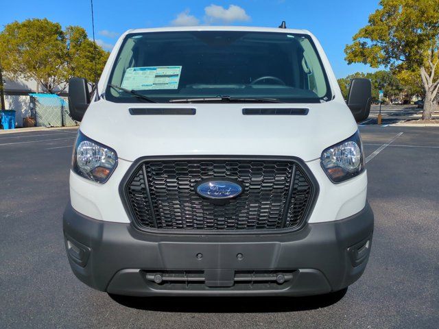 2025 Ford Transit Base