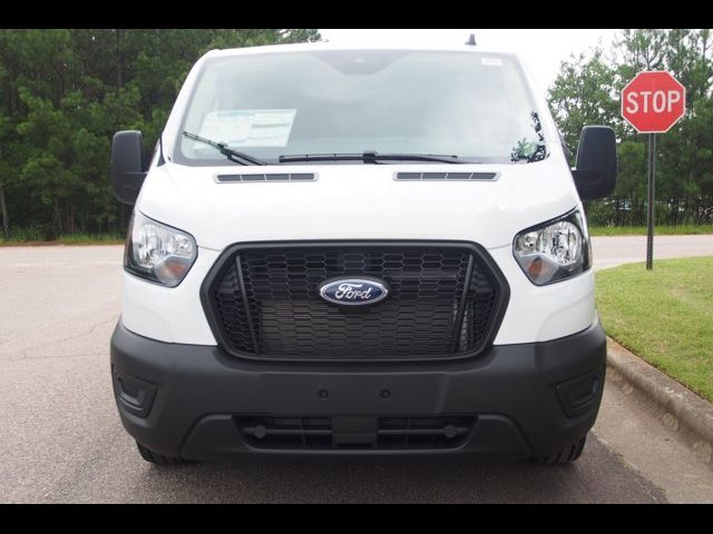2025 Ford Transit Base