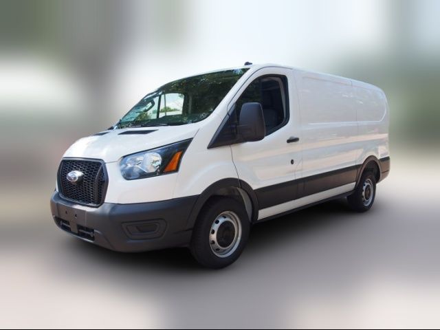 2025 Ford Transit Base