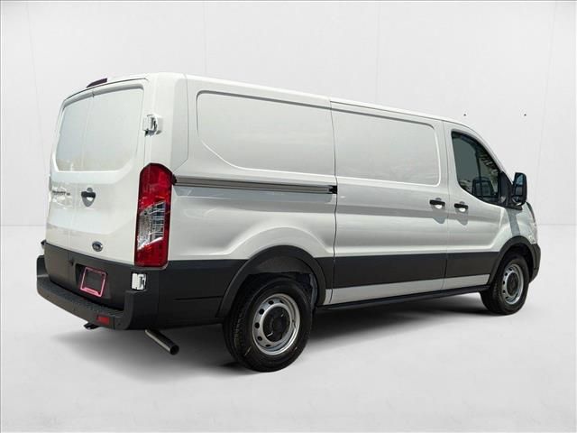 2025 Ford Transit Base