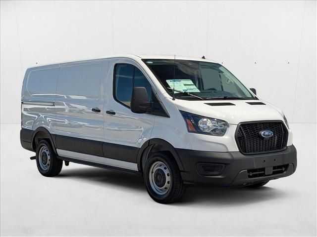2025 Ford Transit Base