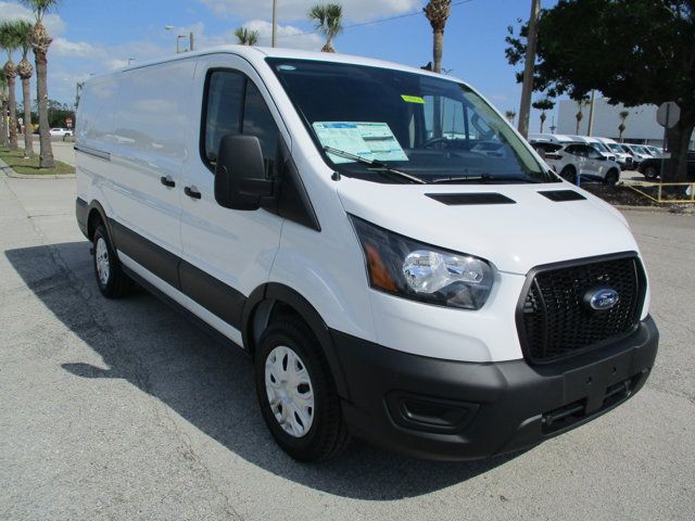 2025 Ford Transit Base