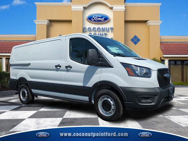 2025 Ford Transit Base