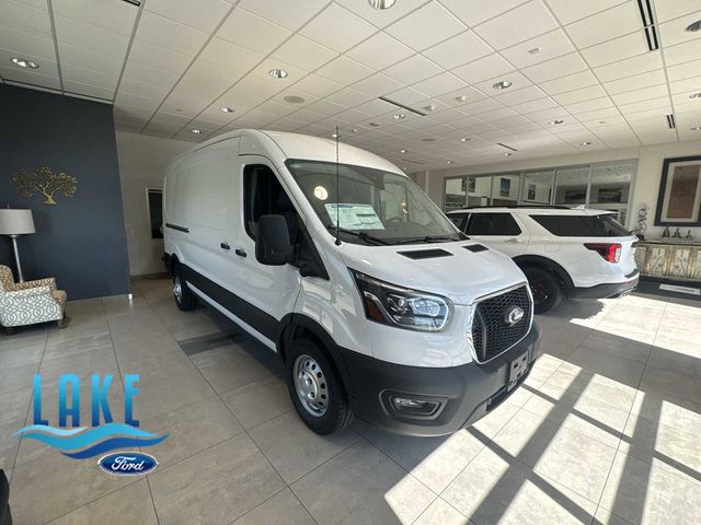 2025 Ford Transit Base