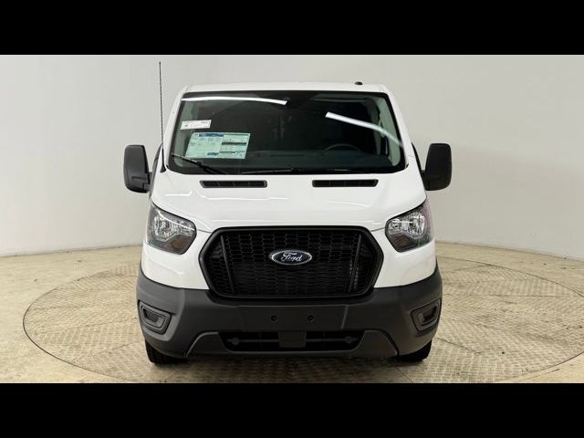 2025 Ford Transit Base