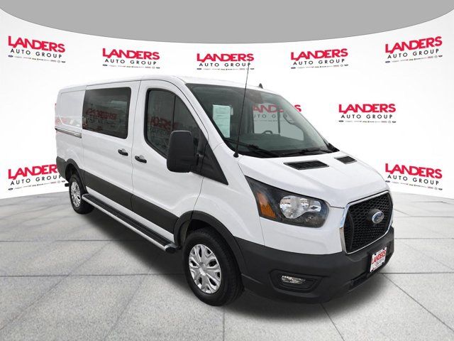 2025 Ford Transit Base