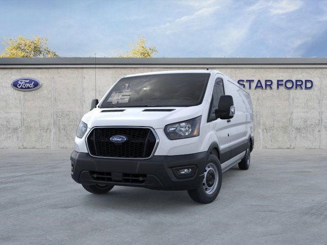 2025 Ford Transit Base