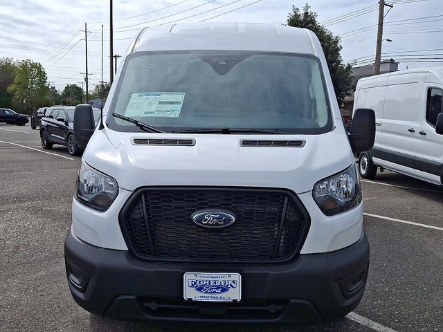 2025 Ford Transit Base