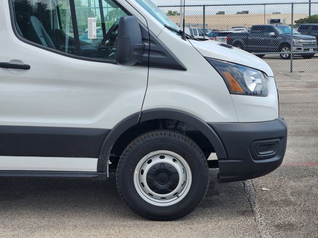 2025 Ford Transit Base