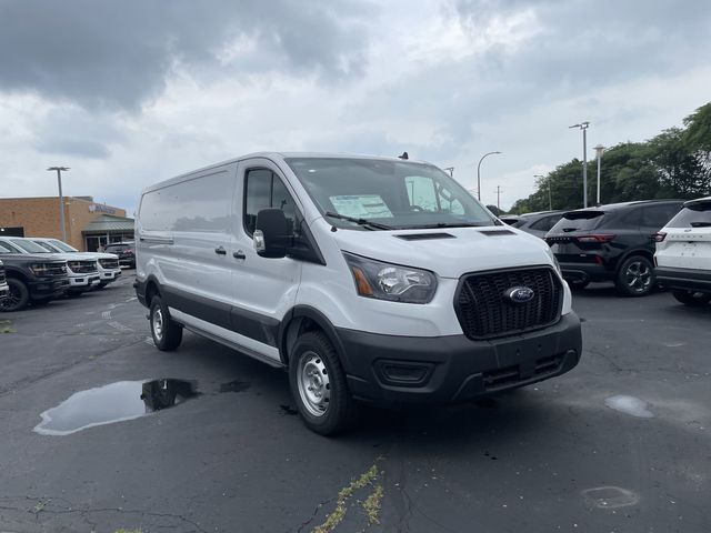 2025 Ford Transit Base