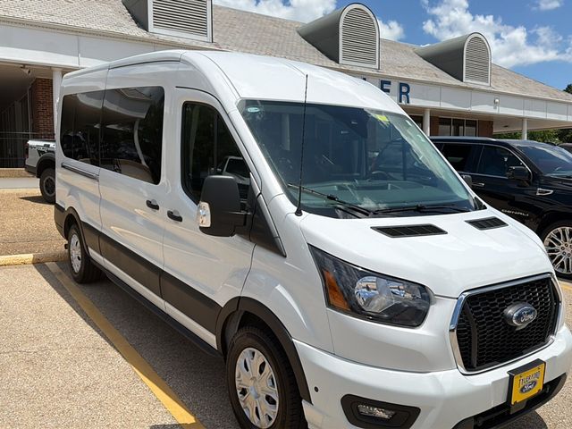 2025 Ford Transit XLT
