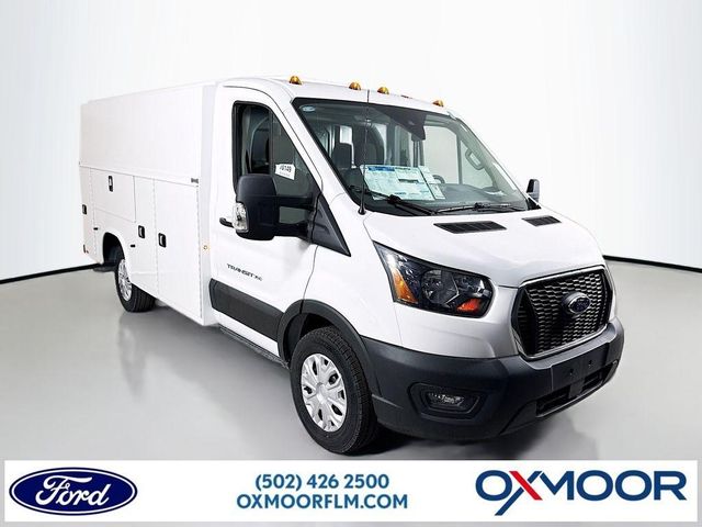 2025 Ford Transit Base