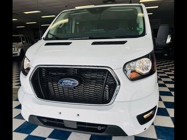 2025 Ford Transit XLT