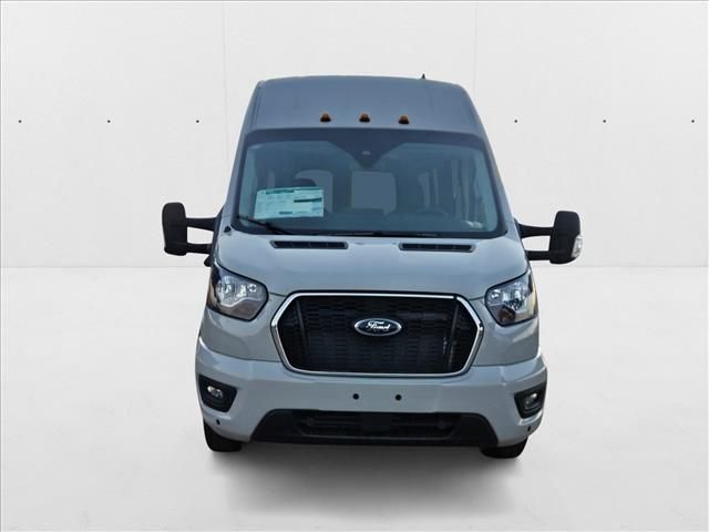 2025 Ford Transit XLT