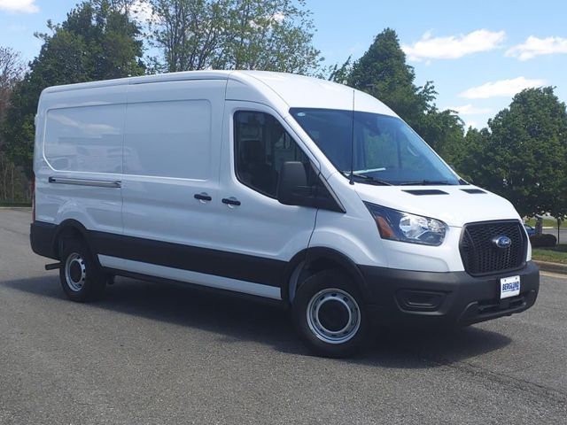 2025 Ford Transit Base