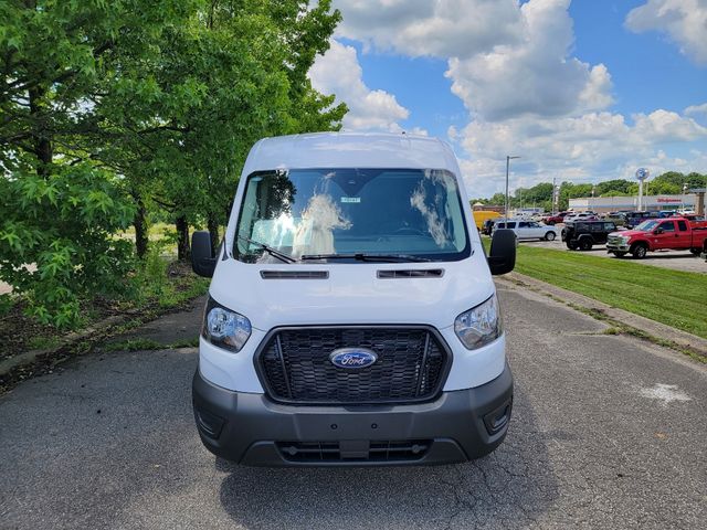 2025 Ford Transit Base