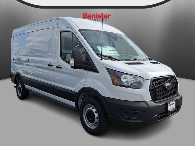 2025 Ford Transit Base