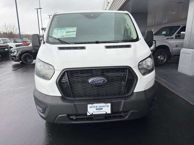 2025 Ford Transit Base