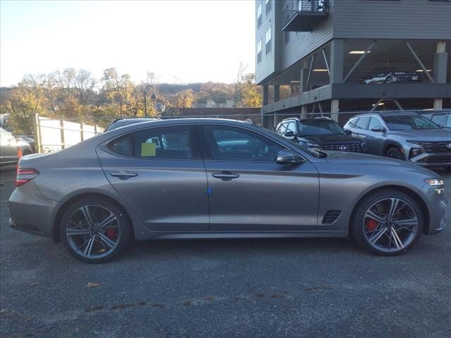 2025 Genesis G70 3.3T Sport Advanced