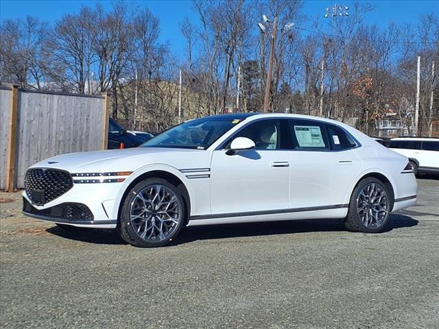 2025 Genesis G90 e-SC