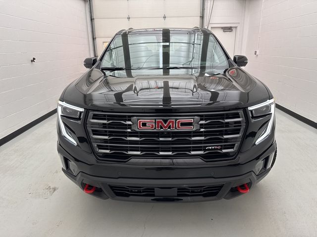 2025 GMC Acadia AWD AT4