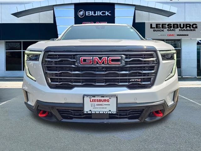 2025 GMC Acadia AWD AT4