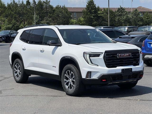2025 GMC Acadia AWD AT4