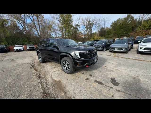 2025 GMC Acadia AWD AT4