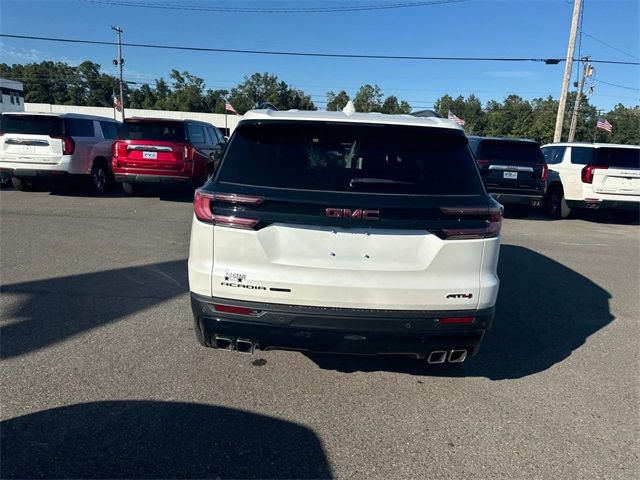 2025 GMC Acadia AWD AT4