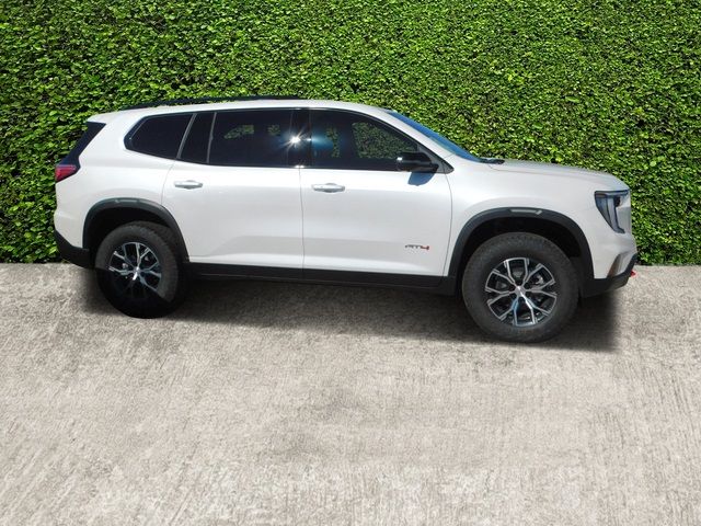 2025 GMC Acadia AWD AT4