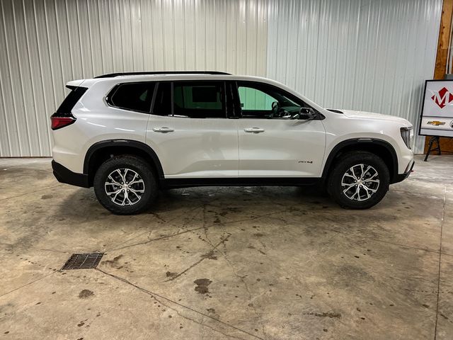 2025 GMC Acadia AWD AT4