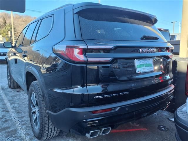 2025 GMC Acadia AWD AT4