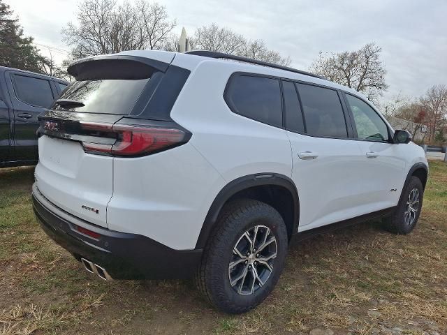 2025 GMC Acadia AWD AT4