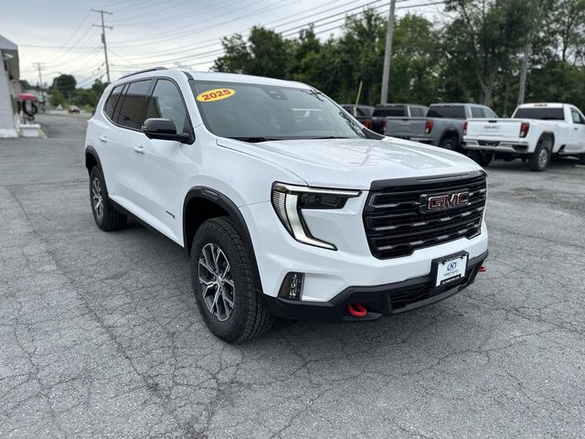 2025 GMC Acadia AWD AT4