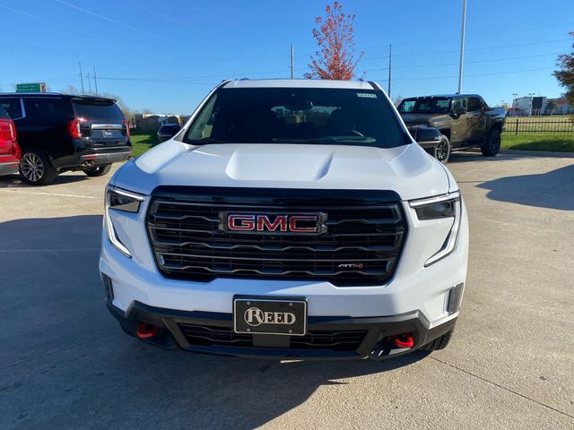 2025 GMC Acadia AWD AT4