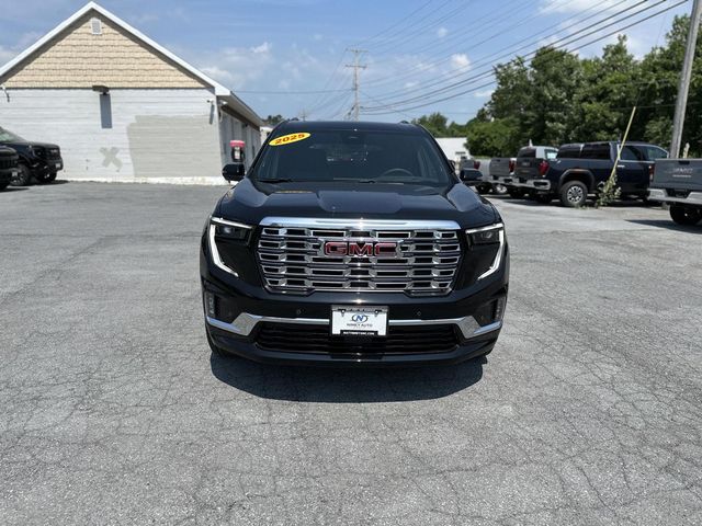 2025 GMC Acadia AWD Denali
