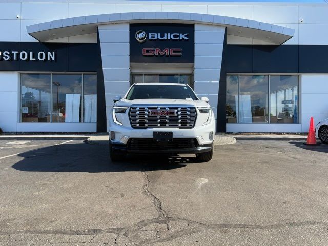 2025 GMC Acadia AWD Denali