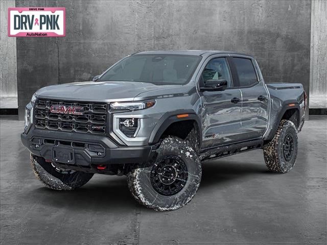 2025 GMC Canyon 4WD AT4