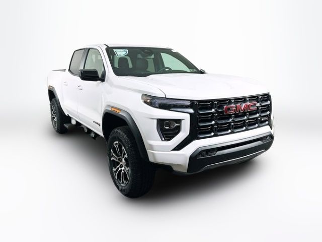 2025 GMC Canyon 4WD AT4