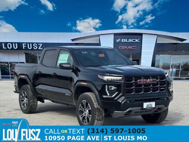 2025 GMC Canyon 4WD AT4