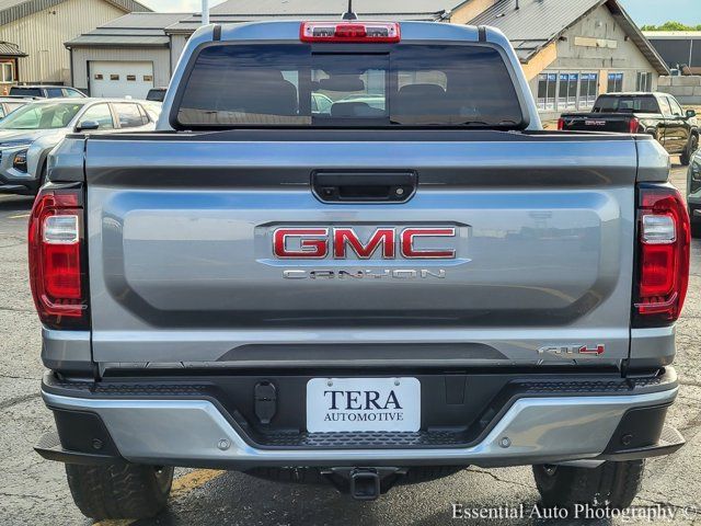 2025 GMC Canyon 4WD AT4