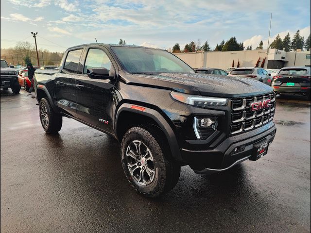 2025 GMC Canyon 4WD AT4