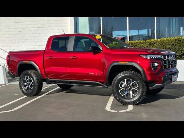 2025 GMC Canyon 4WD AT4