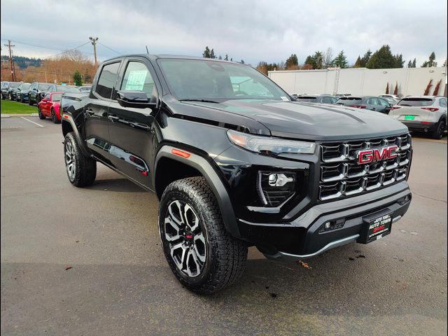 2025 GMC Canyon 4WD AT4