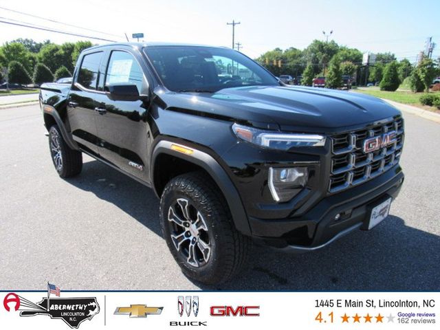 2025 GMC Canyon 4WD AT4