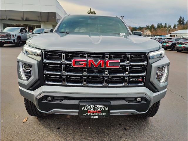 2025 GMC Canyon 4WD AT4