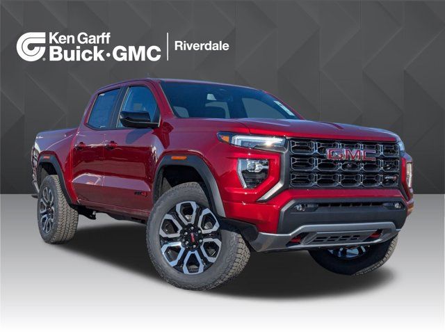 2025 GMC Canyon 4WD AT4