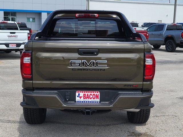 2025 GMC Canyon 4WD AT4